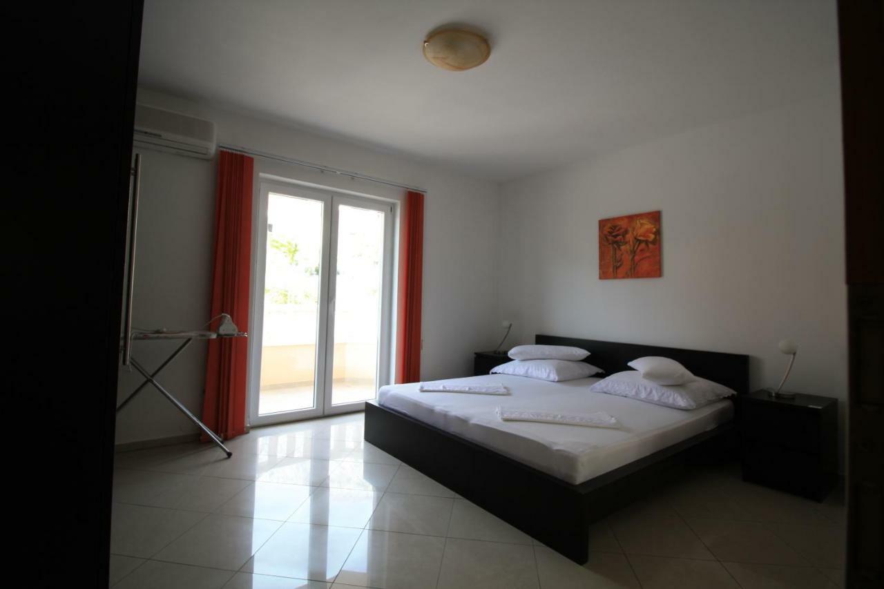 Apartment Dalmatien Traumhaus Makarska Exterior foto